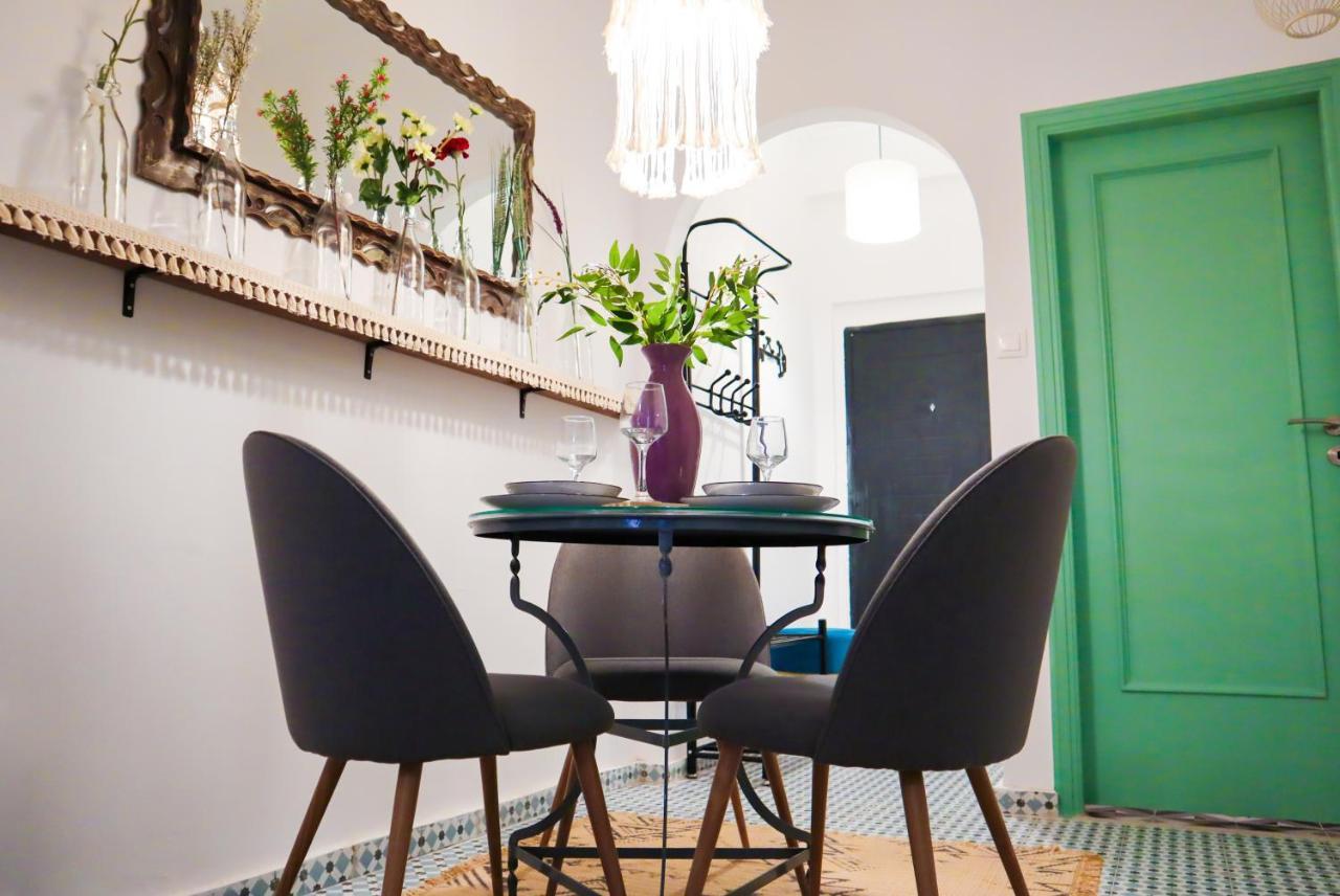 Viva La Victoria Apartment In Central Афіни Екстер'єр фото